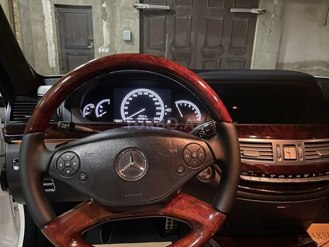 Mercedes  2010, 302,000 km - 5.5 l - Bakı