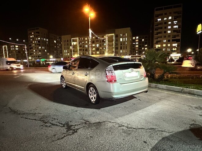 Toyota Prius 2009, 201,973 km - 1.5 l - Sumqayıt