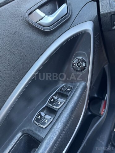 Hyundai Santa Fe 2013, 260,000 km - 2.4 l - Bakı