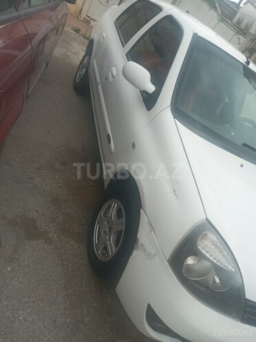 Renault Clio 2007, 238,330 km - 1.4 l - Bakı