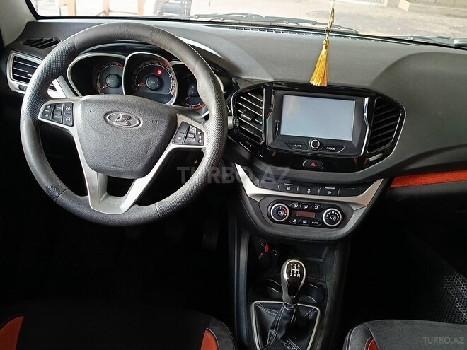 LADA (VAZ) Vesta Cross 2019, 120,000 km - 1.8 л - Saatlı