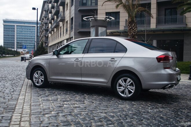 Volkswagen Polo 2021, 52,000 km - 1.6 л - Bakı