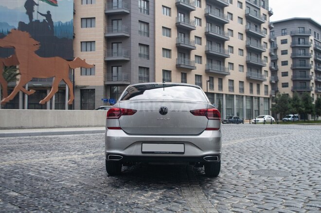 Volkswagen Polo 2021, 52,000 km - 1.6 л - Bakı