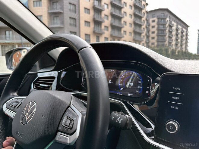 Volkswagen Polo 2021, 52,000 km - 1.6 л - Bakı