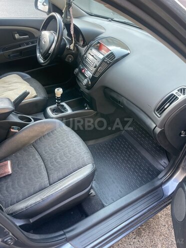 Kia Ceed 2008, 455,000 km - 1.6 л - Bakı