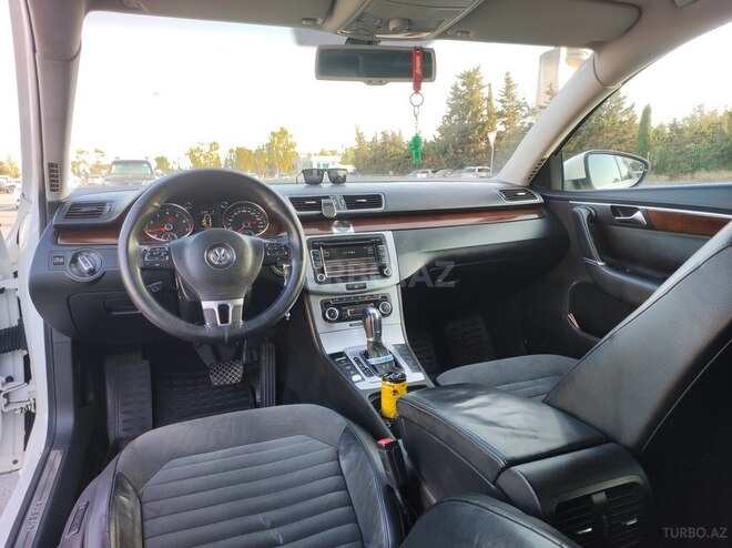 Volkswagen Passat 2011, 290,000 km - 1.8 л - Bakı