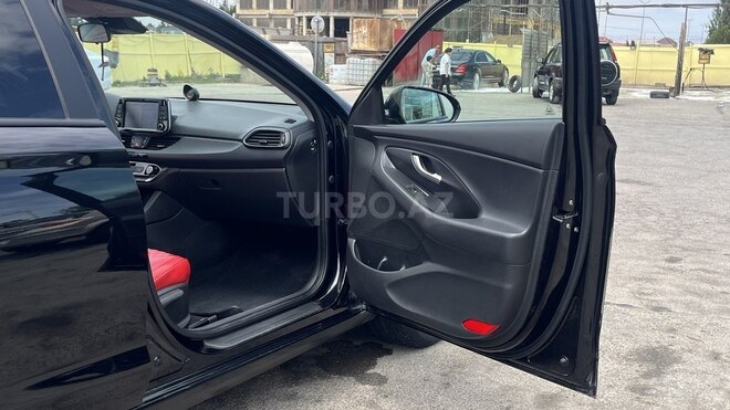 Hyundai i30 2019, 251,255 km - 1.6 л - Bakı