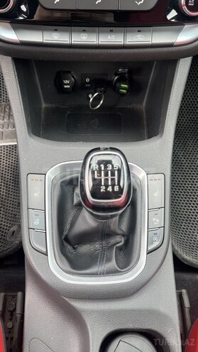 Hyundai i30 2019, 251,255 km - 1.6 л - Bakı