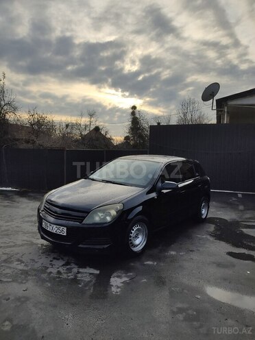 Opel Astra 2006, 180,000 km - 1.3 l - Zaqatala