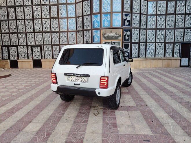 LADA (VAZ) Niva-7