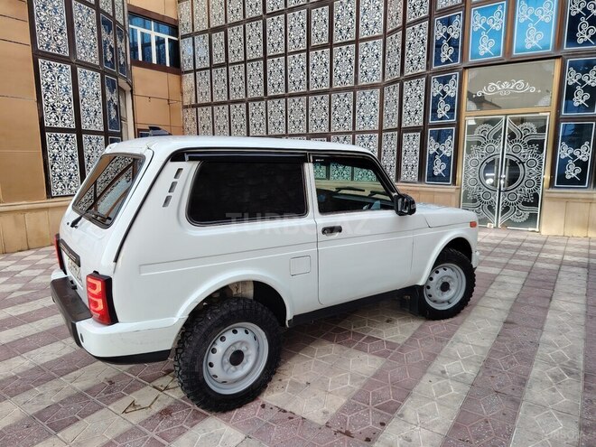 LADA (VAZ) Niva-10