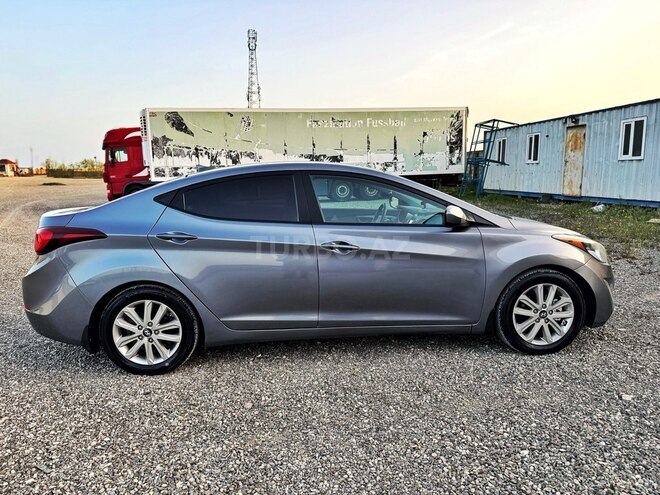 Hyundai Elantra 2015, 92,000 km - 1.8 l - Bakı