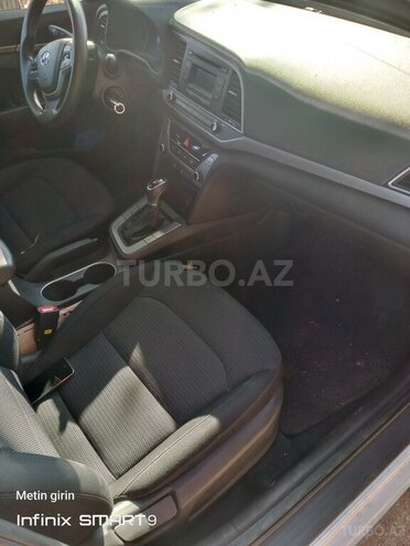 Hyundai Avante 2016, 197,000 km - 1.6 l - Masallı