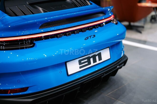 Porsche 911 GT3-9