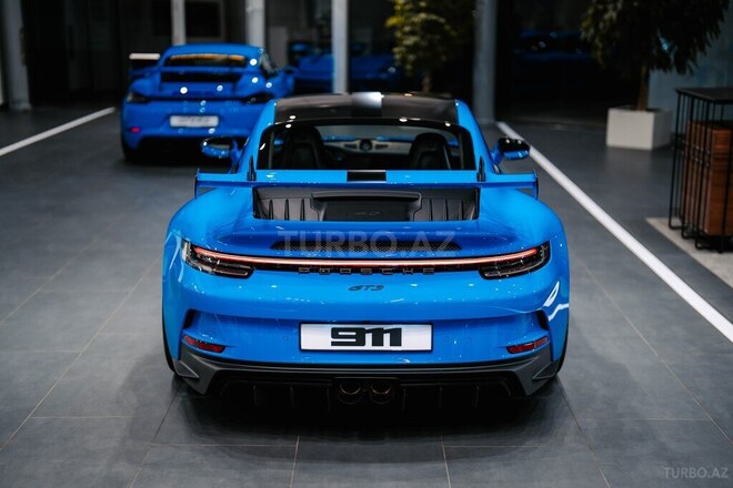 Porsche 911 GT3-5