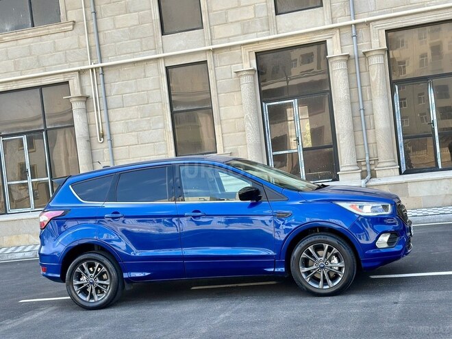 Ford Escape 2018, 198,120 km - 1.5 l - Bakı