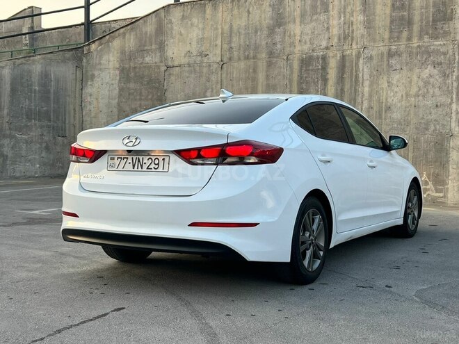 Hyundai Elantra 2017, 182,000 km - 2.0 l - Bakı