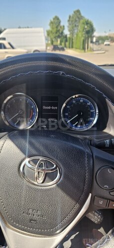 Toyota Corolla 2017, 153,446 km - 1.8 l - Tovuz