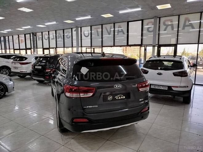 Kia Sorento-10
