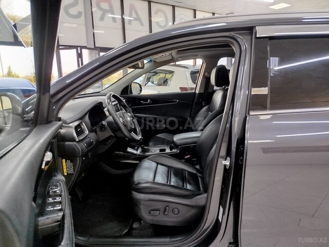Kia Sorento-15