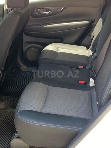 Nissan X-Trail-8