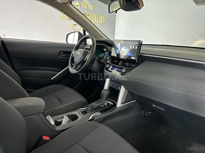 Toyota Corolla Cross-18