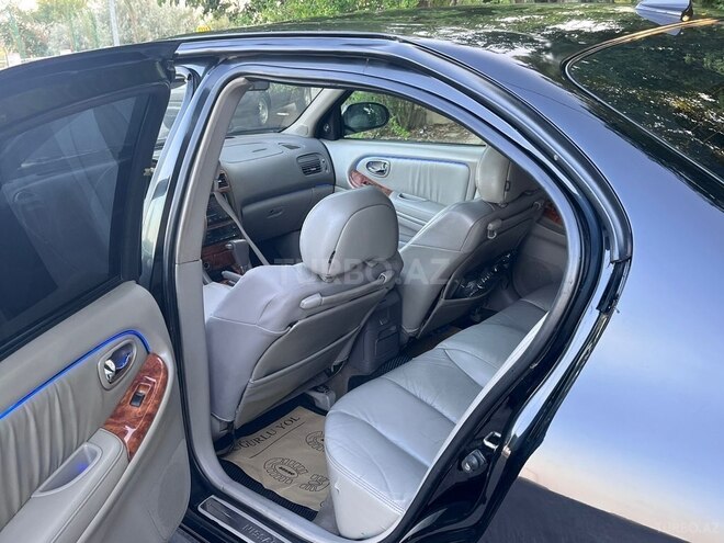 Nissan Maxima-6