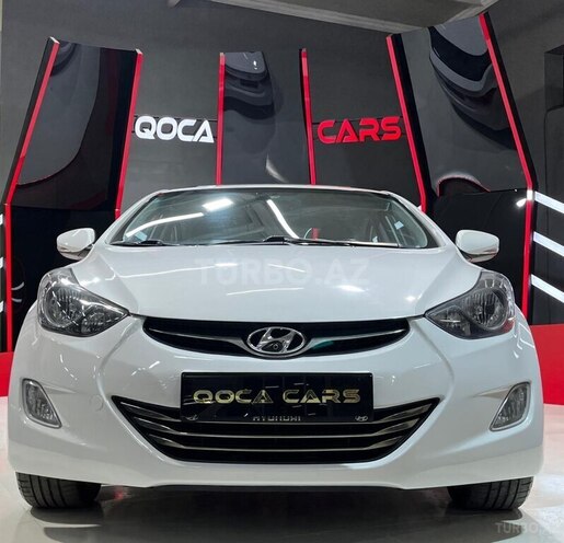 Hyundai Elantra-5