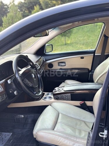 BMW 740 2005, 365,000 km - 4.0 l - Bakı