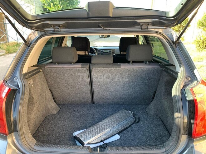 Toyota Corolla 2006, 150,000 km - 1.6 l - Göygöl