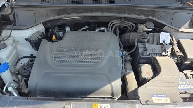 Hyundai Santa Fe-16