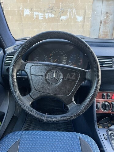 Mercedes C 220 d 1999, 428,800 km - 2.2 l - Bakı