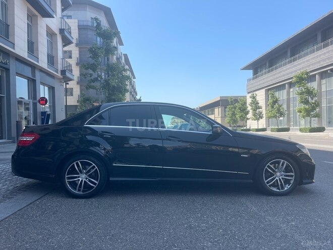 Mercedes E 350 2010, 330,000 km - 3.5 l - Bakı