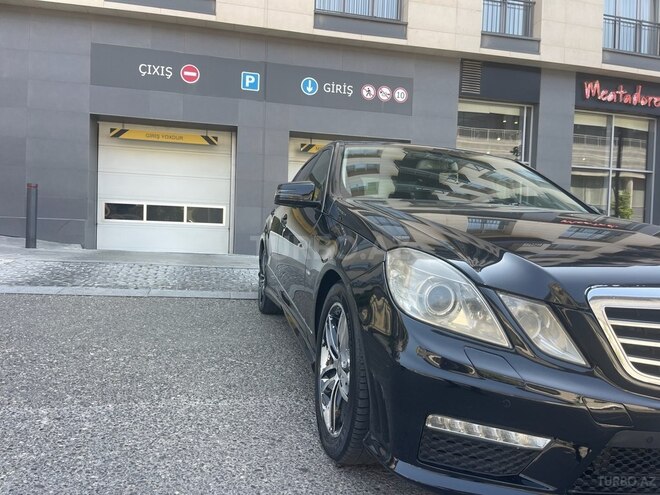 Mercedes E 350 2010, 330,000 km - 3.5 l - Bakı