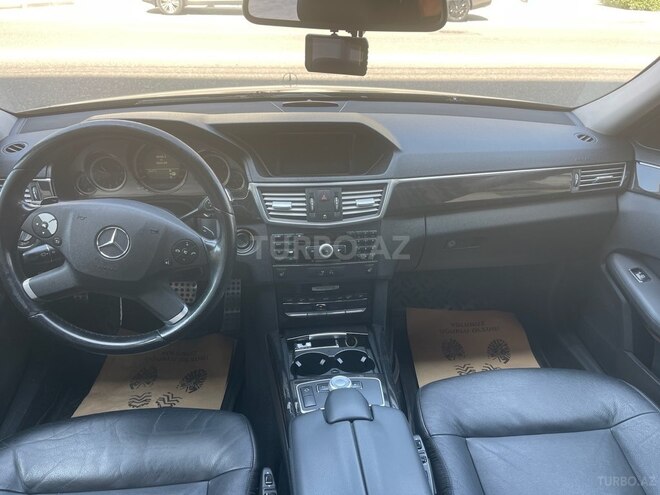 Mercedes E 350 2010, 330,000 km - 3.5 l - Bakı