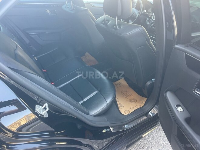 Mercedes E 350 2010, 330,000 km - 3.5 l - Bakı