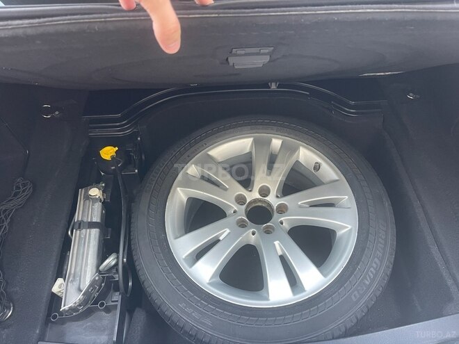 Mercedes E 350 2010, 330,000 km - 3.5 l - Bakı