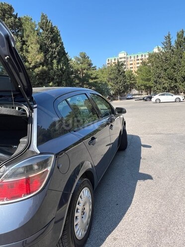 Opel Astra 2009, 218,000 km - 1.4 l - Sumqayıt
