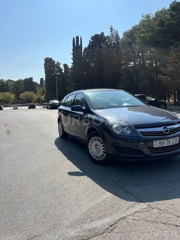 Opel Astra 2009, 218,000 km - 1.4 l - Sumqayıt