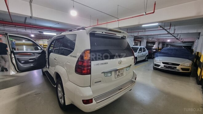Toyota Land Cruiser Prado-10