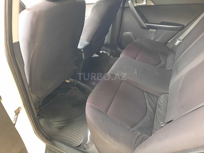 Kia Cerato 2011, 198,320 km - 1.6 л - Sabirabad