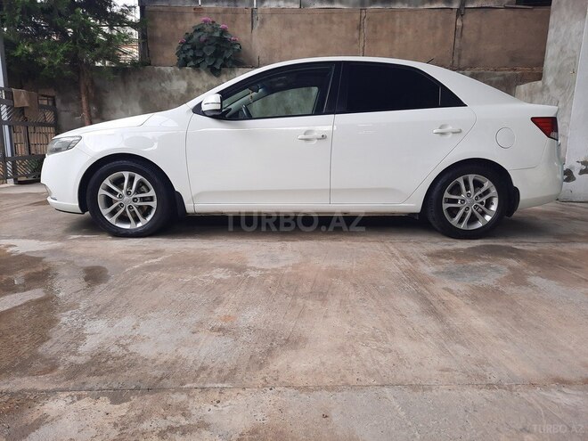 Kia Cerato 2011, 198,320 km - 1.6 л - Sabirabad