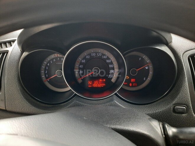 Kia Cerato 2011, 198,320 km - 1.6 л - Sabirabad
