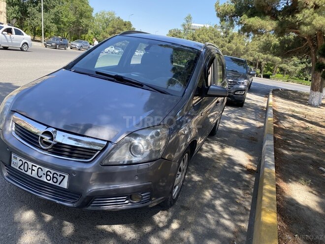 Opel Zafira 2005, 241,041 km - 2.2 l - Bakı