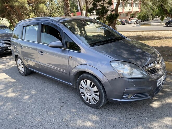 Opel Zafira 2005, 241,041 km - 2.2 l - Bakı