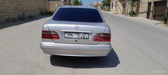 Mercedes E 220 d 2000, 50,000 km - 2.2 l - Bakı