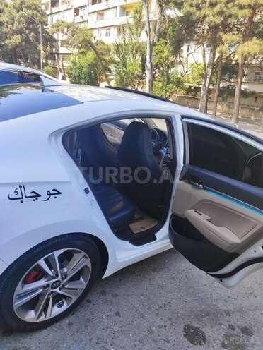 Hyundai Elantra 2017, 125,000 km - 2.0 л - Bakı
