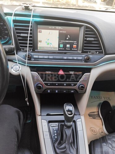 Hyundai Elantra 2017, 125,000 km - 2.0 л - Bakı