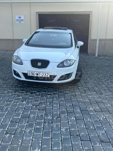 SEAT Leon-3
