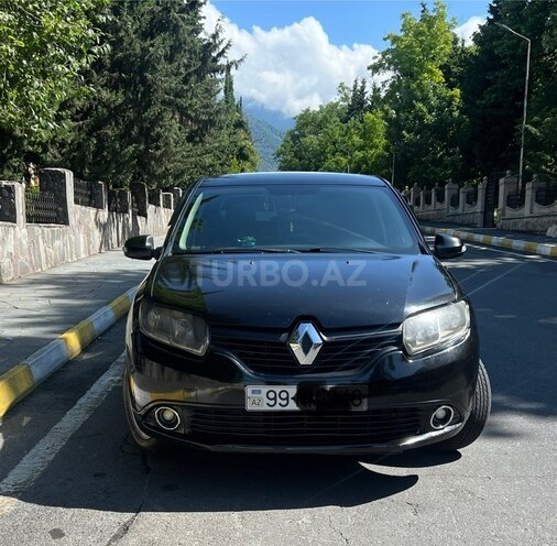 Renault Logan-1